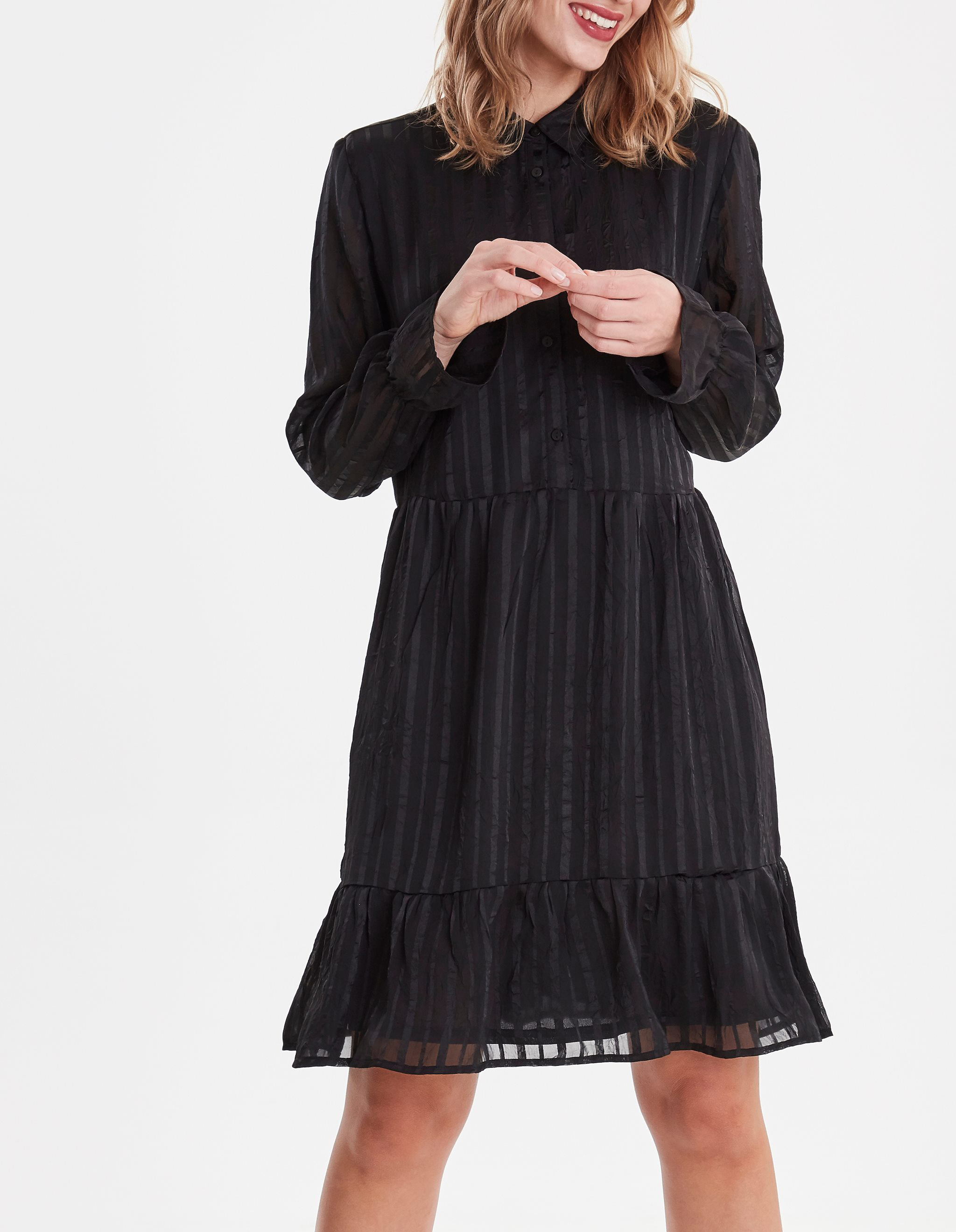 

Платье b.young 46