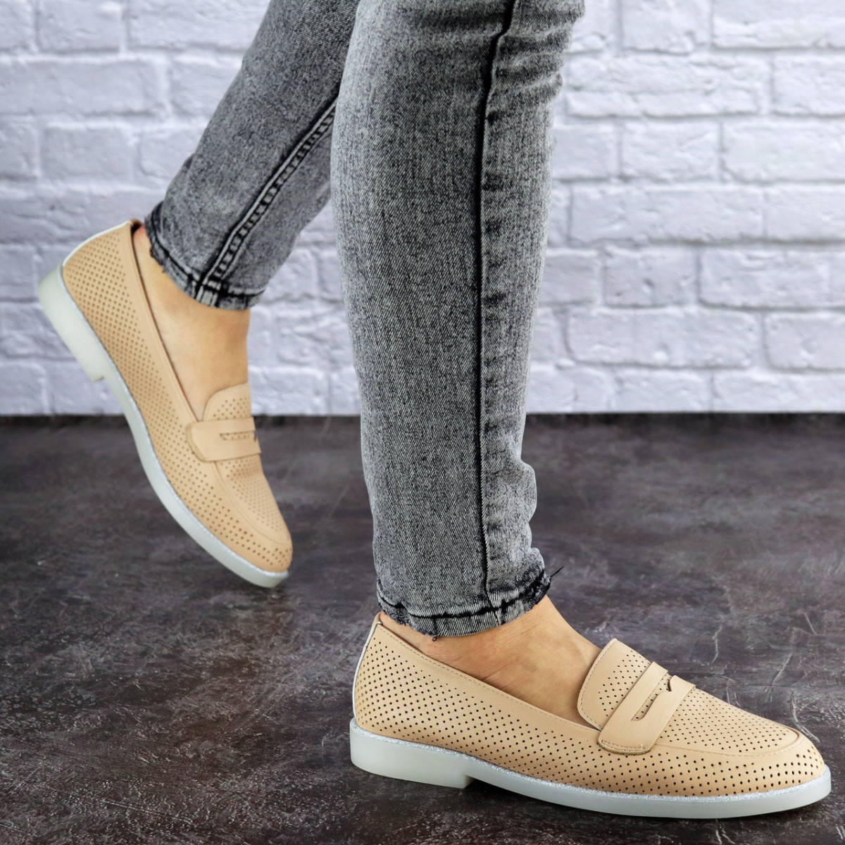 

Мокасины женские Fashion Diana 1875 40 размер 25,5 см Бежевый