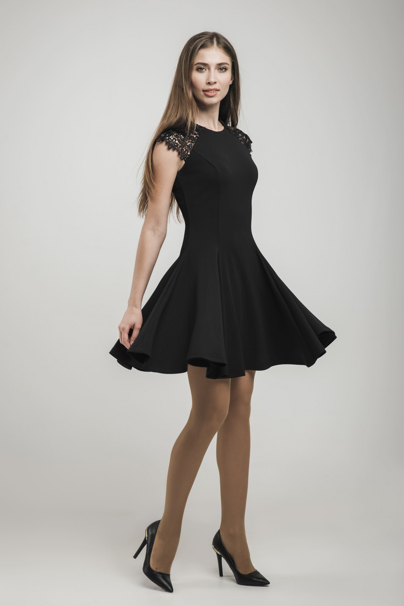 

Платье Simply brilliant Ванеса One Size Черное