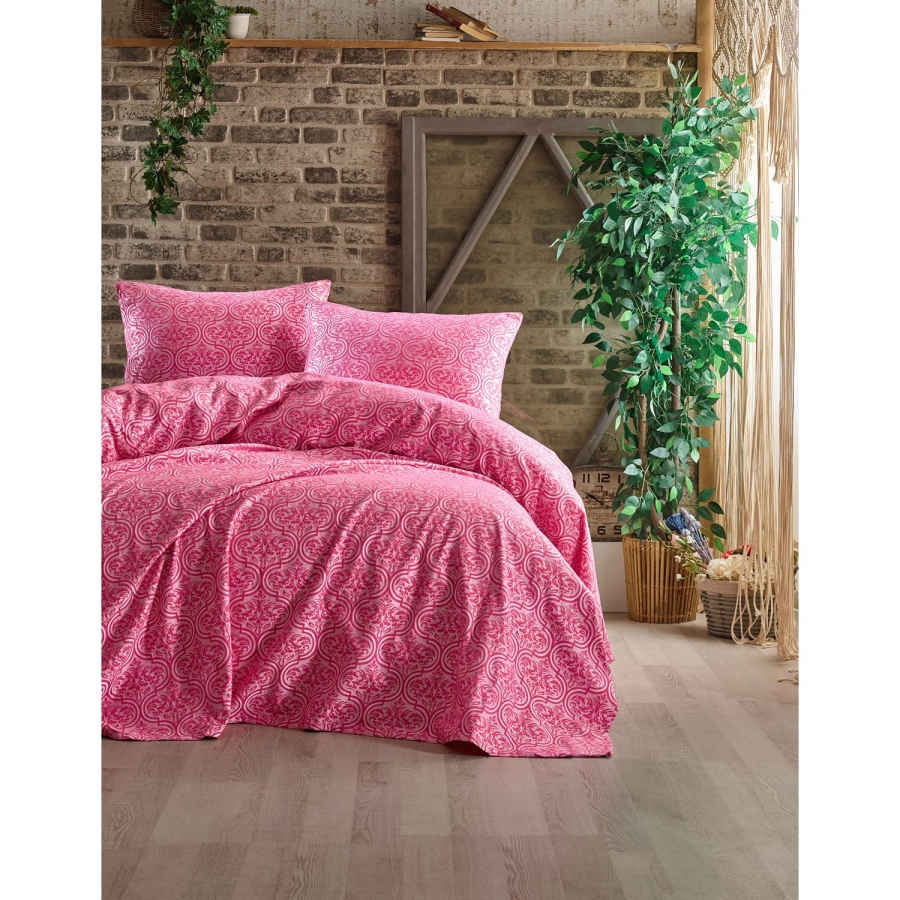 

Покрывало с наволочками Eponj Home пике жаккард - Leonar fusya фуксия 220*240
