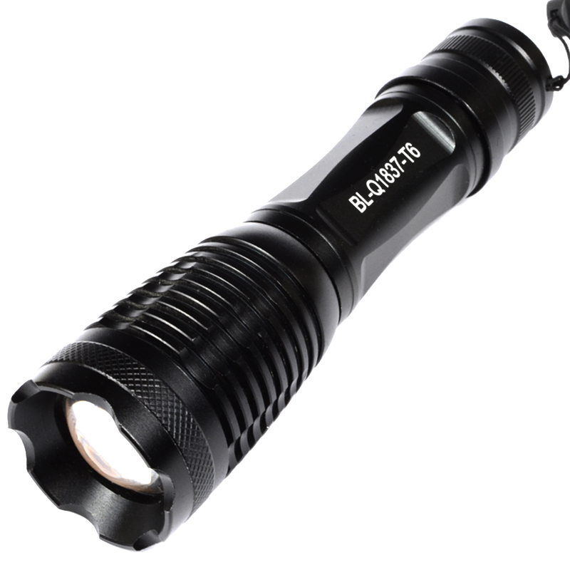 

Фонарь фокусируемый Bailong BL-Q1837N-Т6 (Cree XM-L T6, 1200 люмен, 1х18650/3хAAA), комплект