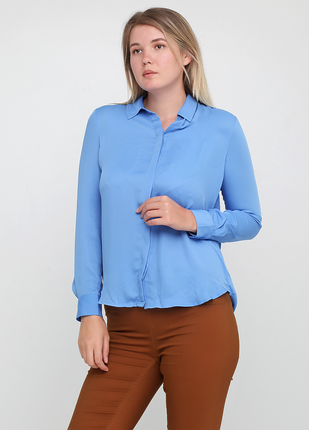 

Блузка H&M 42 Голубой 0457412_ярко гол._01