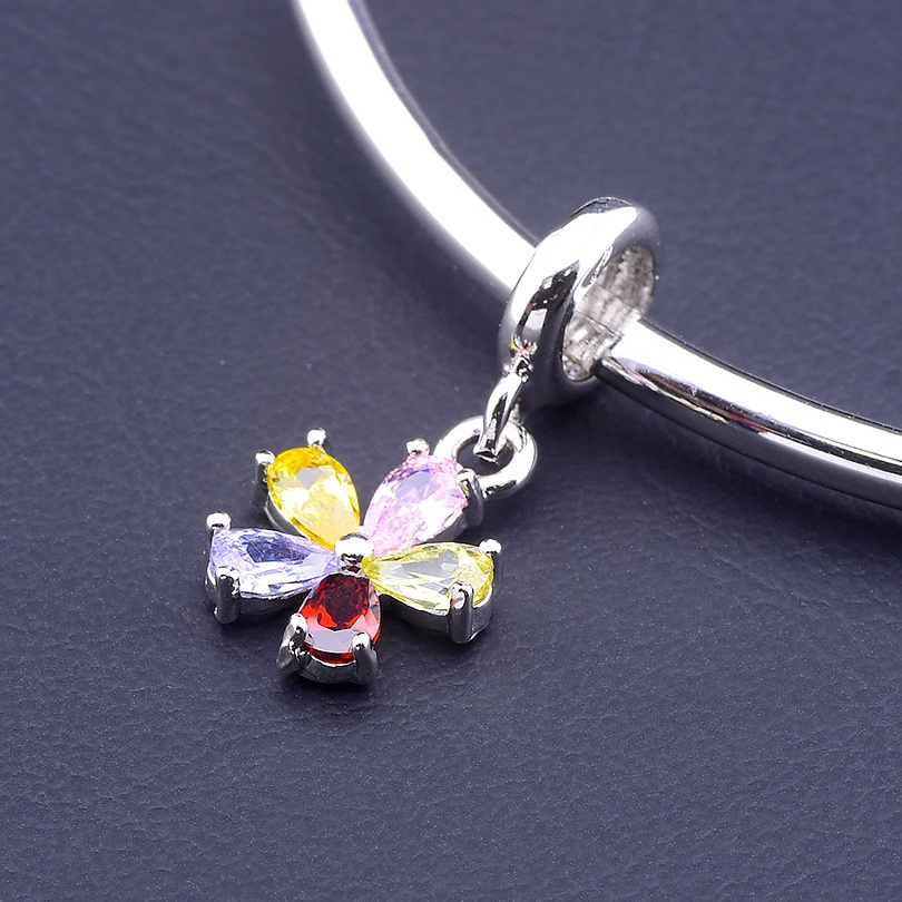 

Шарм Фианит 24х10 (родий) 078309