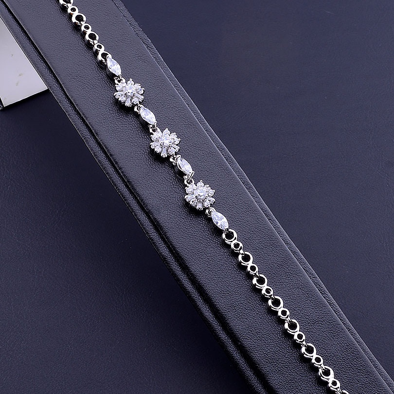 

Браслет 'XUPING' Фианит 19 см. (родий) 080679