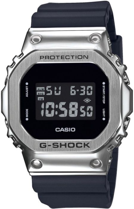 

Мужские часы Casio GM-5600-1ER
