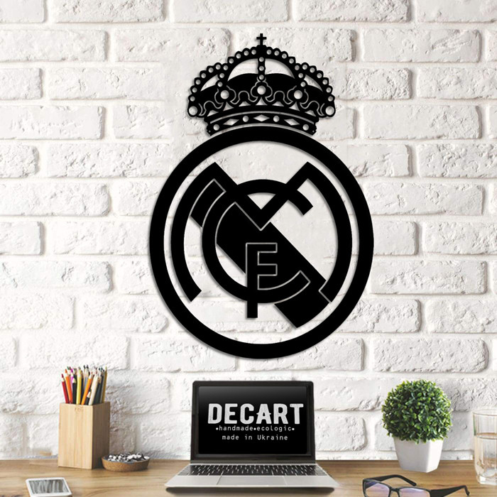 

Объемная картина из дерева DecArt Real Madrid 55х77 см