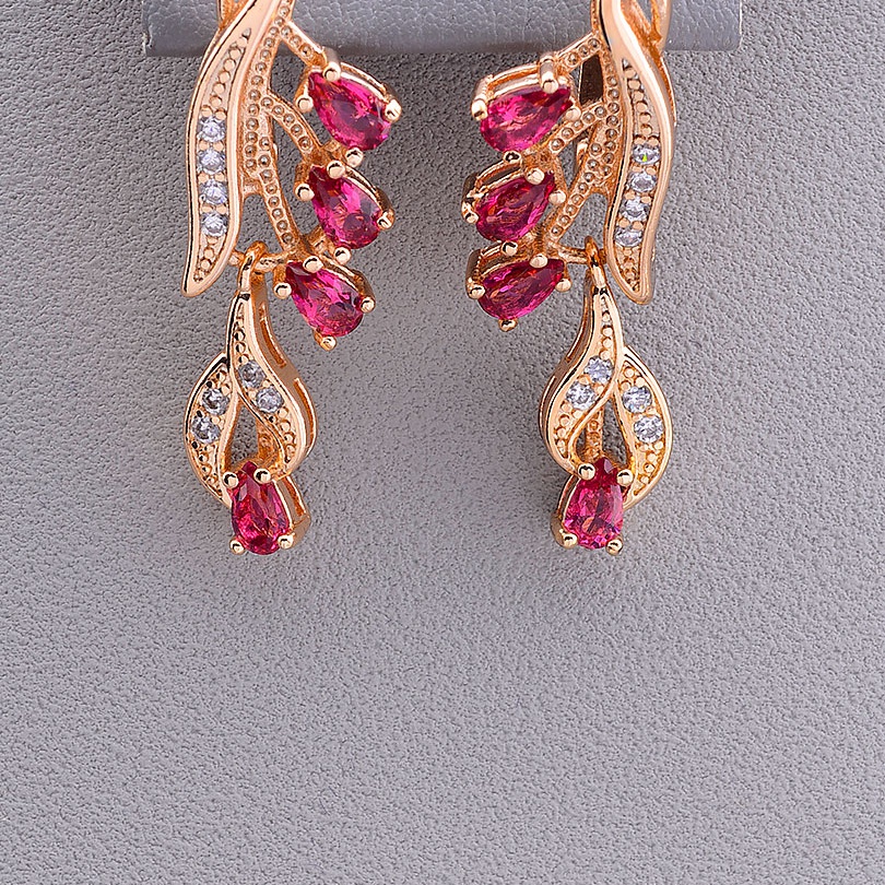 

Серьги 'Relativo' Фианит Медицинский сплав5,7 г. 034757