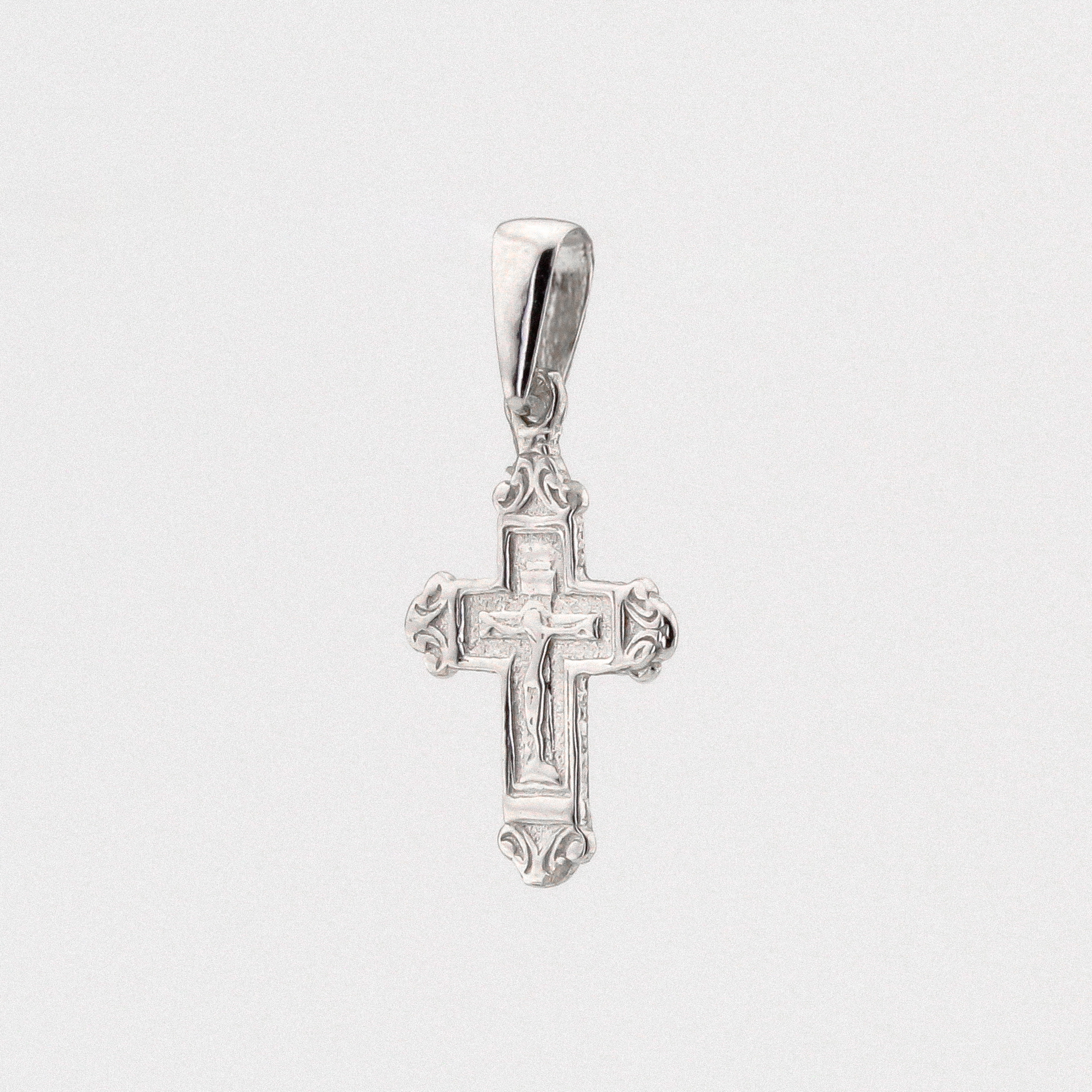 

Серебряный крестик с распятием P13621 Диамант