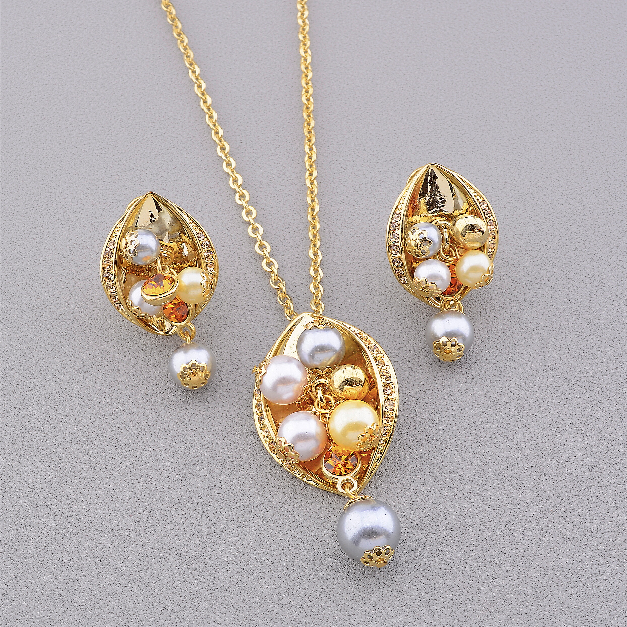 

Подвеска+Серьги 'Abella' Сrystal,Майорка 43 см. 094150