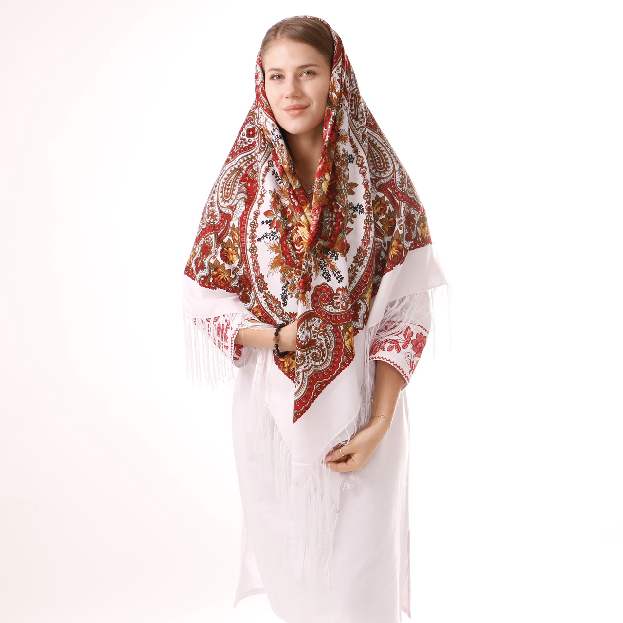 

Хустка біла 140х140 см. Т140/74