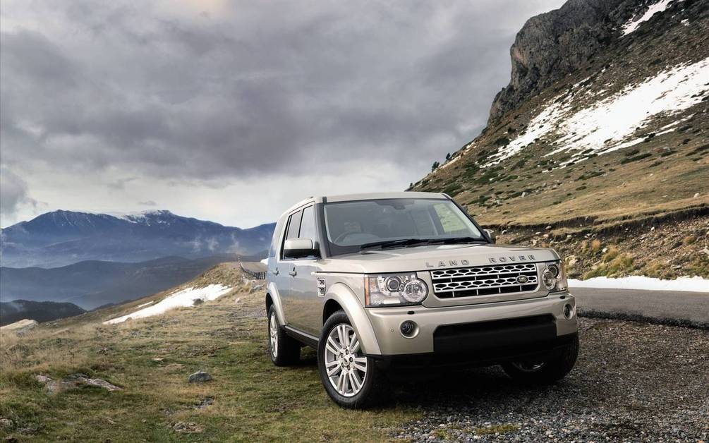 

Фотообои Арт-Обои Джип Land Rover №0947 Фреска