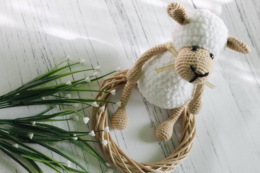 

Вязанная игрушка Овечка Молли J B Knitting мягкая Hand Made 20 см