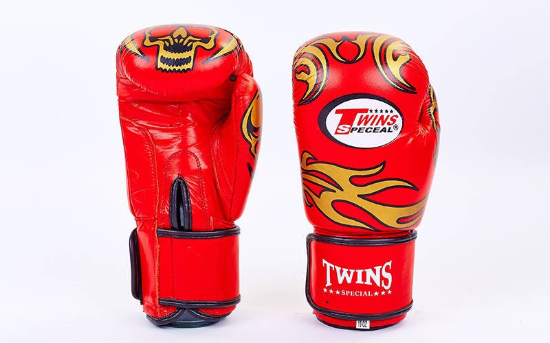 

Перчатки боксерские кожаные Twins MA-5436-R вес 10oz красный