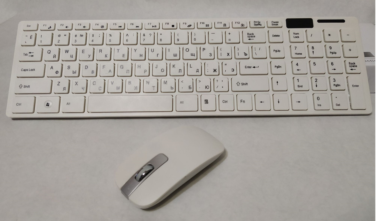 

Беспроводная клавиатура и мышь Wireless mini
