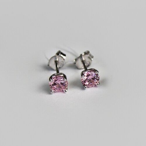 

Серебряные серьги гвоздики "Mini Amethyst"