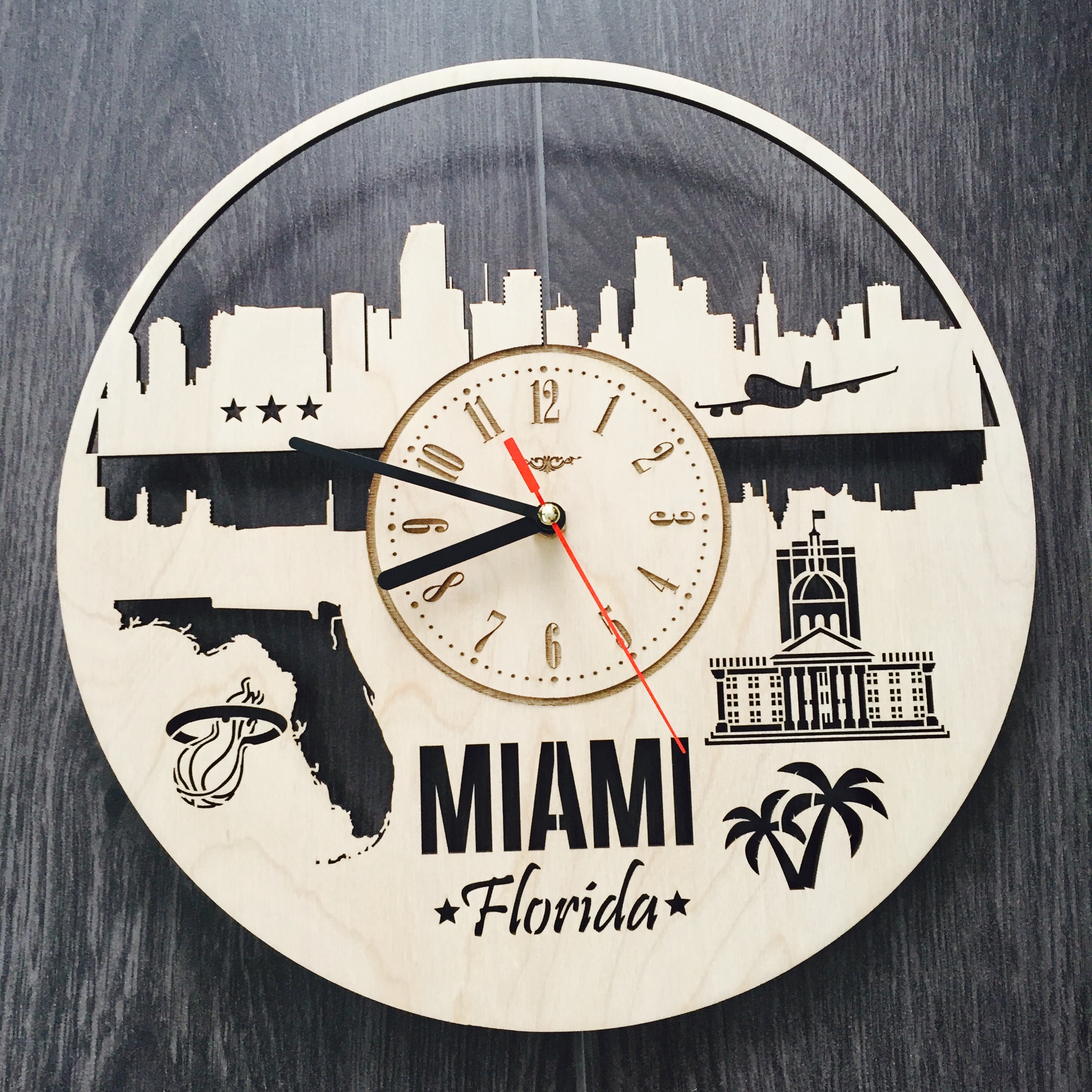 Часы майами. Часы Miami. Miami Wall Decor.