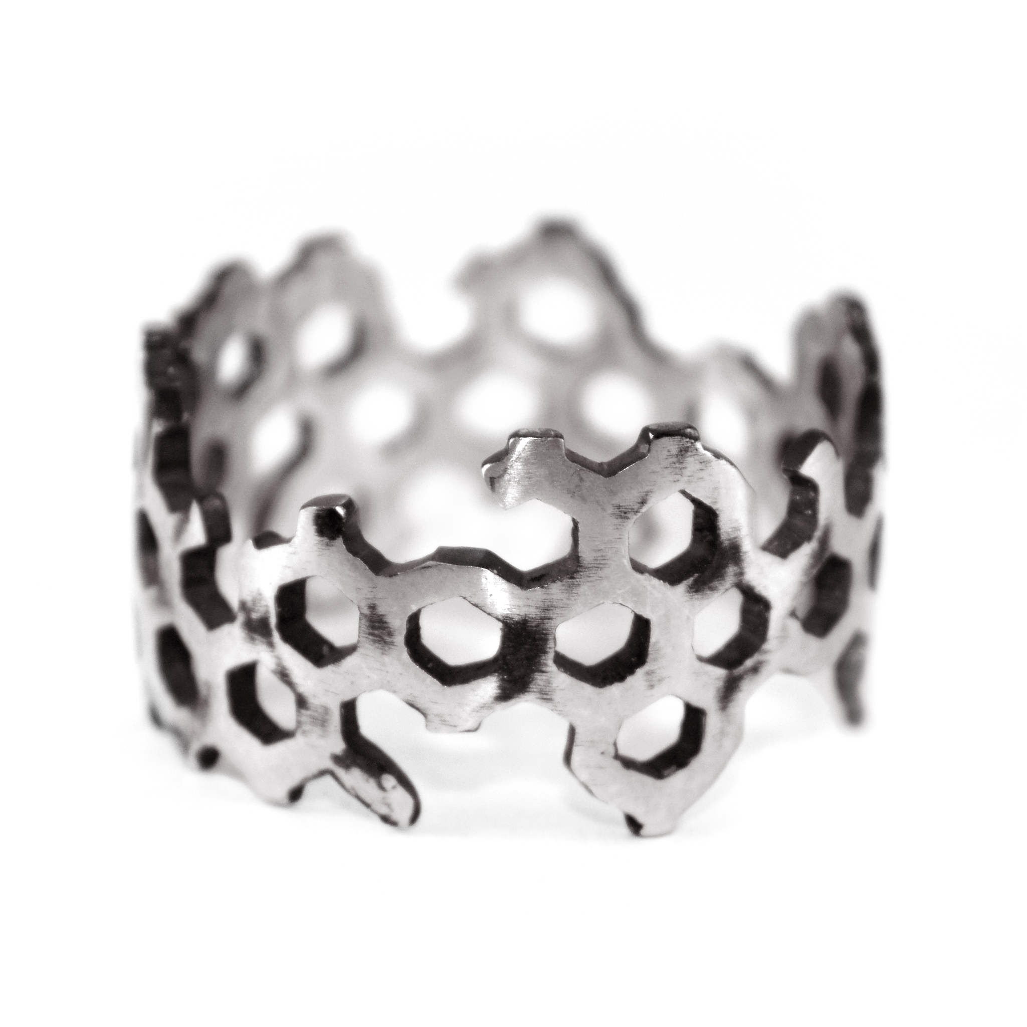 

Серебряное кольцо перстень EJ Structure 22.5 EJK040