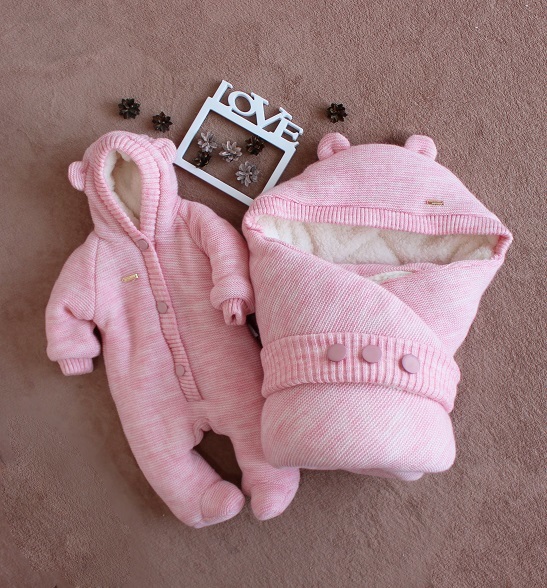 

Зимний набор на выписку из роддома для девочки Мишкин розовый