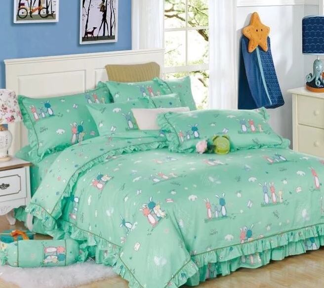 

Постельное белье Зайцы на лужайке CottonTwill 147х112 см Салатовый 000017429