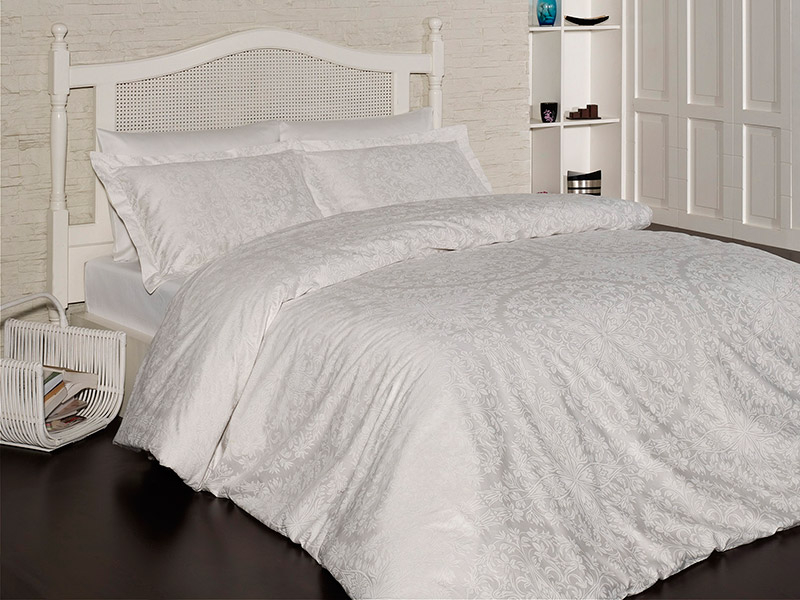 

Комплект постельного белья First Choice Сатин 200х220 "Vanessa Cream"