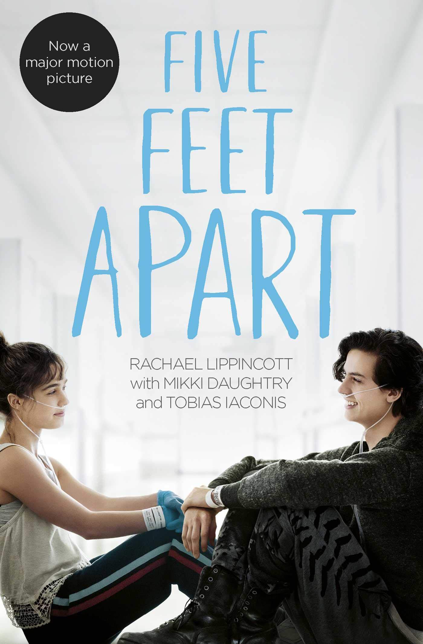 

Книга на английском языке Five Feet Apart от автора Rachael Lippincott, Mikki Daughtry, Tobias Iaconis и издательства Simon and Schuster UK из Великобритании