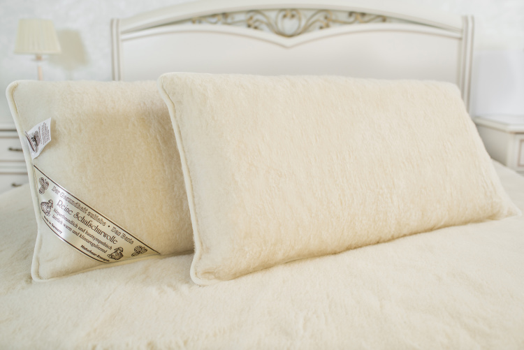 

Подушка Wollwelt Wollvelours PU шерстяная 40х80 см Белый