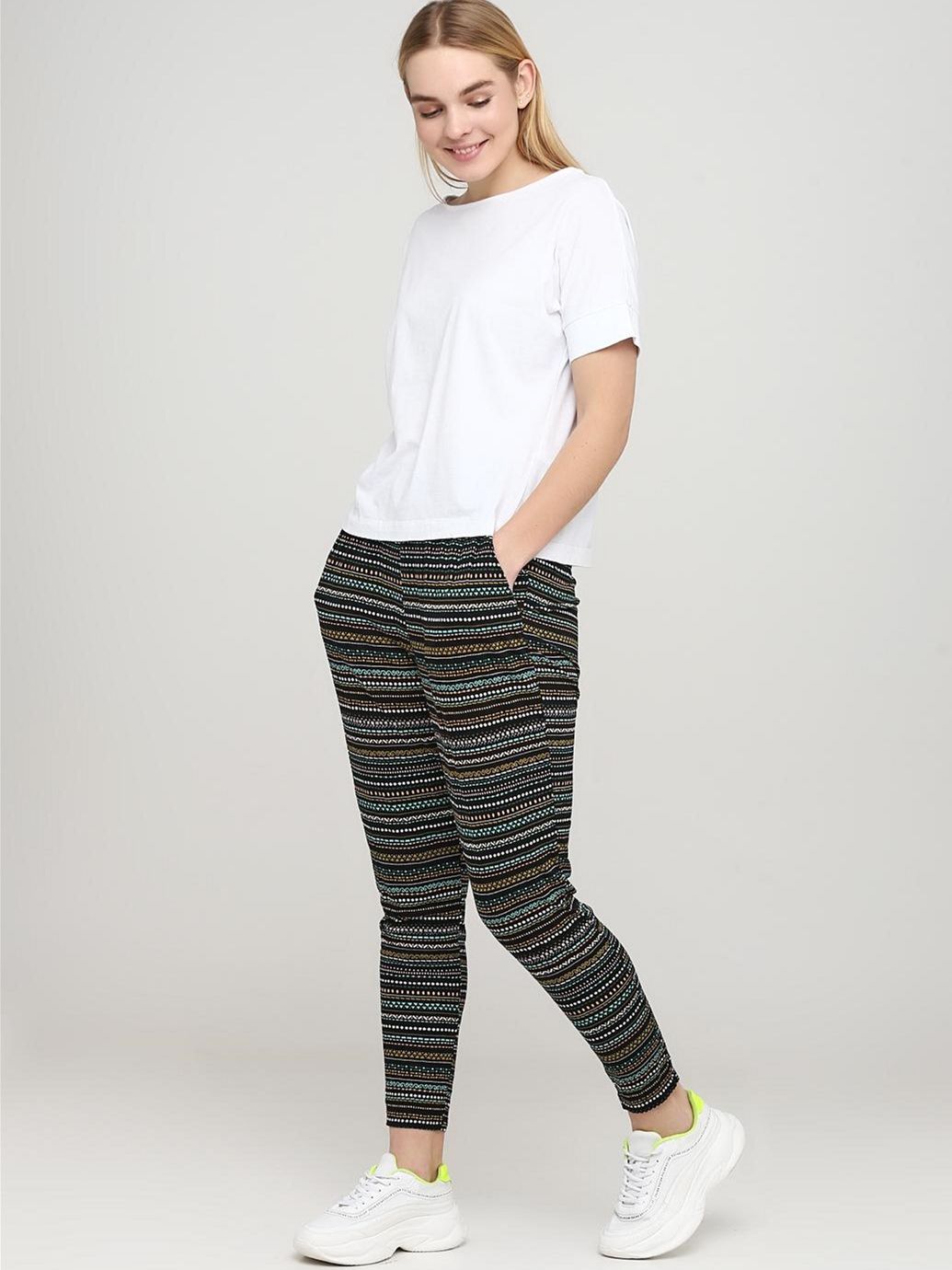 

Брюки H&M 366562s67 S Черные