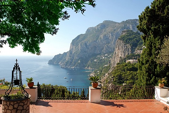 

Картина Арт-Холст Веранда №1626 (160x130см)