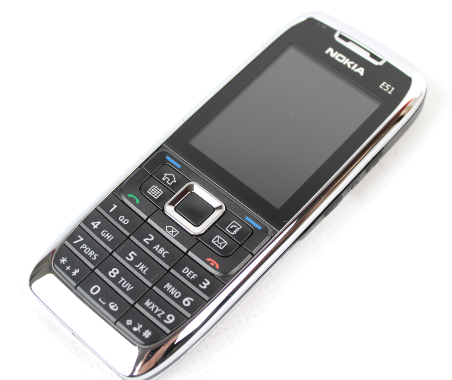 Кнопочный телефон Nokia E51-1 Silver Оригинал (E51-1) Refurbished – фото,  отзывы, характеристики в интернет-магазине ROZETKA от продавца: Red2Shop |  Купить в Украине: Киеве, Харькове, Днепре, Одессе, Запорожье, Львове