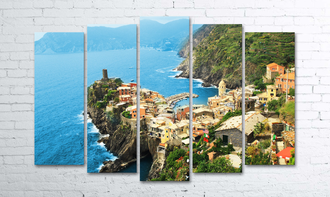 

Модульная картина на холсте 5 в 1 Vernazza. Cinque Terre National Park 100х150 см (секции разного размера)