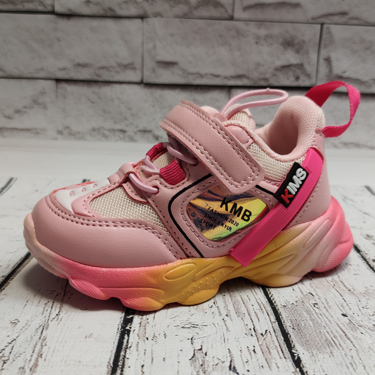 

Кроссовки Kimboo 20 розовые (713-1-20)