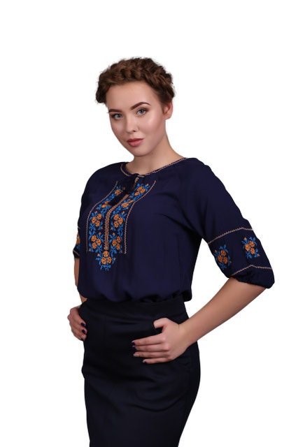 

Вишиванки narodniy-butik Розочка Комсомольська 56 темно-синій 1 010