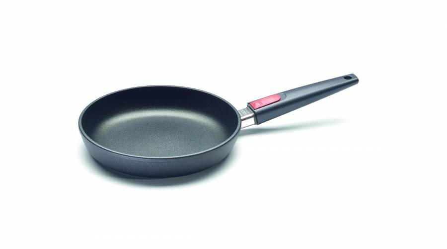 

Сковорода WOLL Nowo Titanium (20 см)