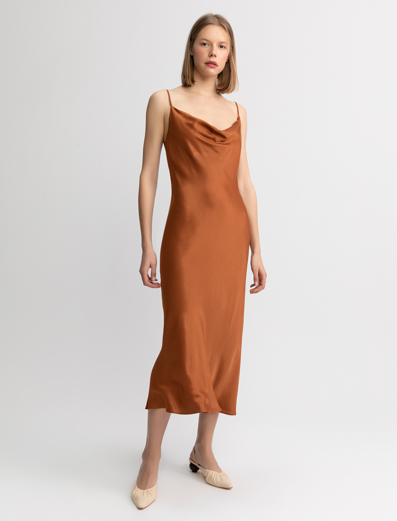 

Платье BGN Коричневое, Платье BGN Коричневое 40