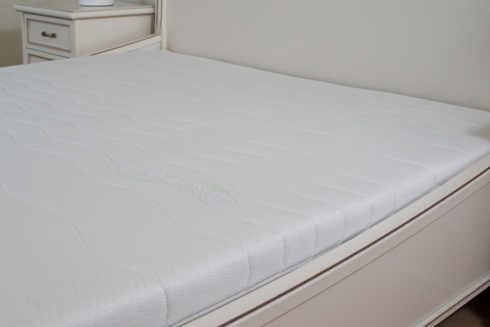

Матрас ортопедический Wollwelt Mono Hard Aloe Vera 140х190 см Белый