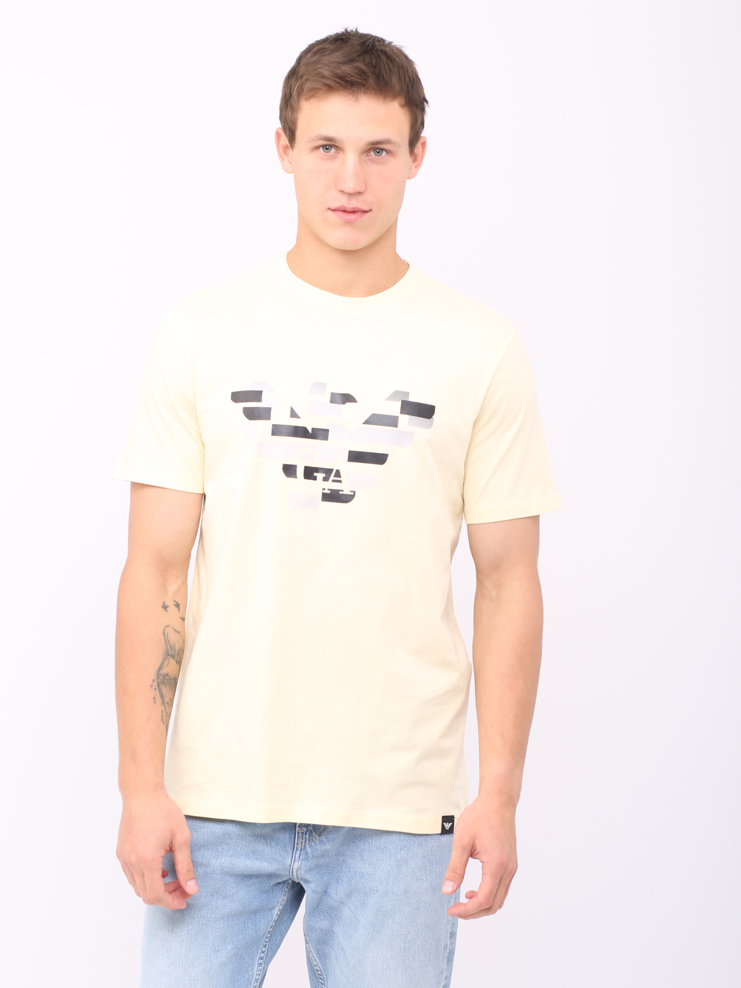 

Футболка Emporio Armani 10290.5 XXL (52) Желтая