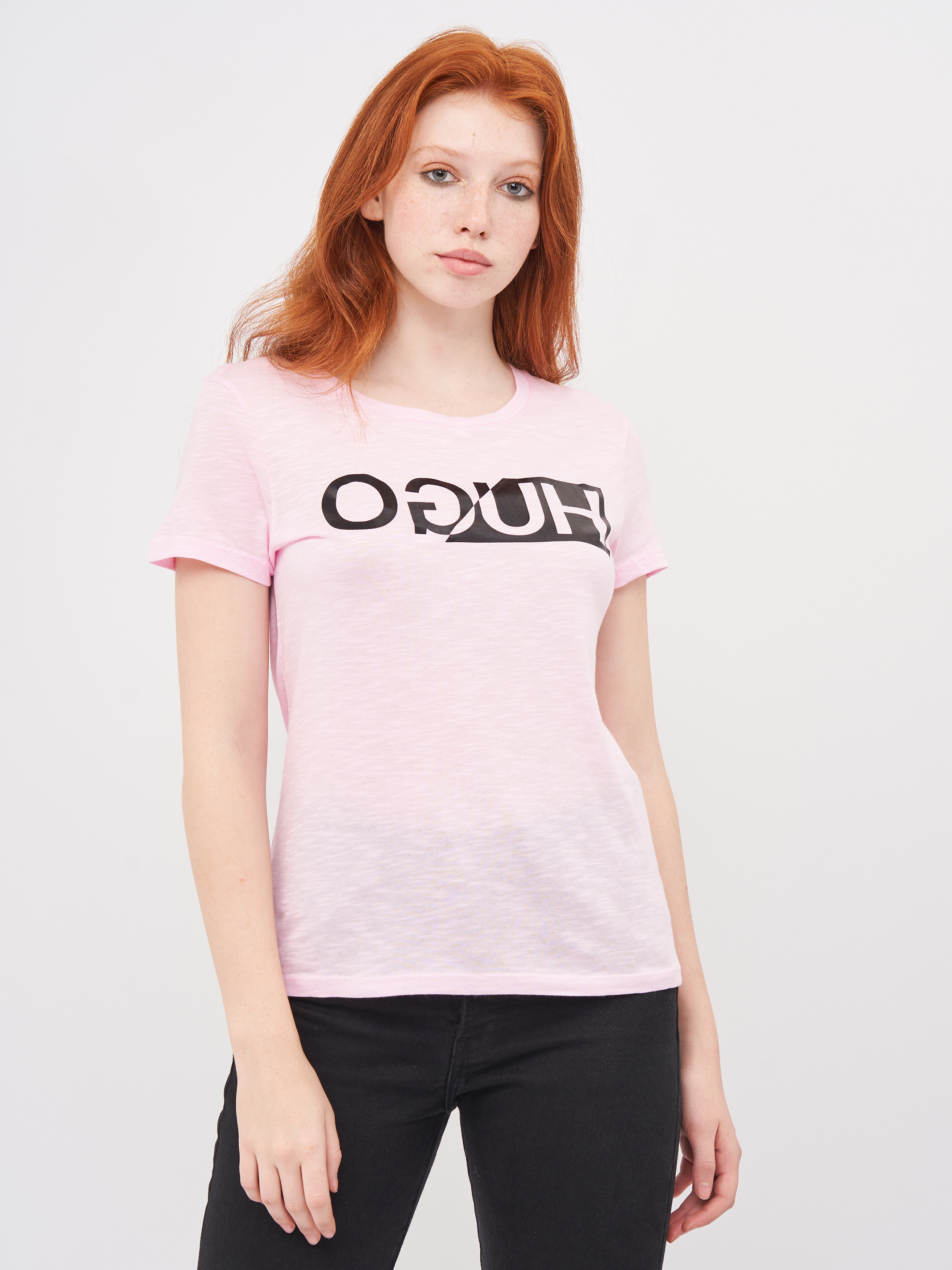 

Футболка Hugo Boss 10236.2 XL (48) Розовая