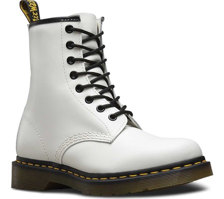 

Женские ботинки Dr. Martens 1460 8-Eye Boot White Smooth 36