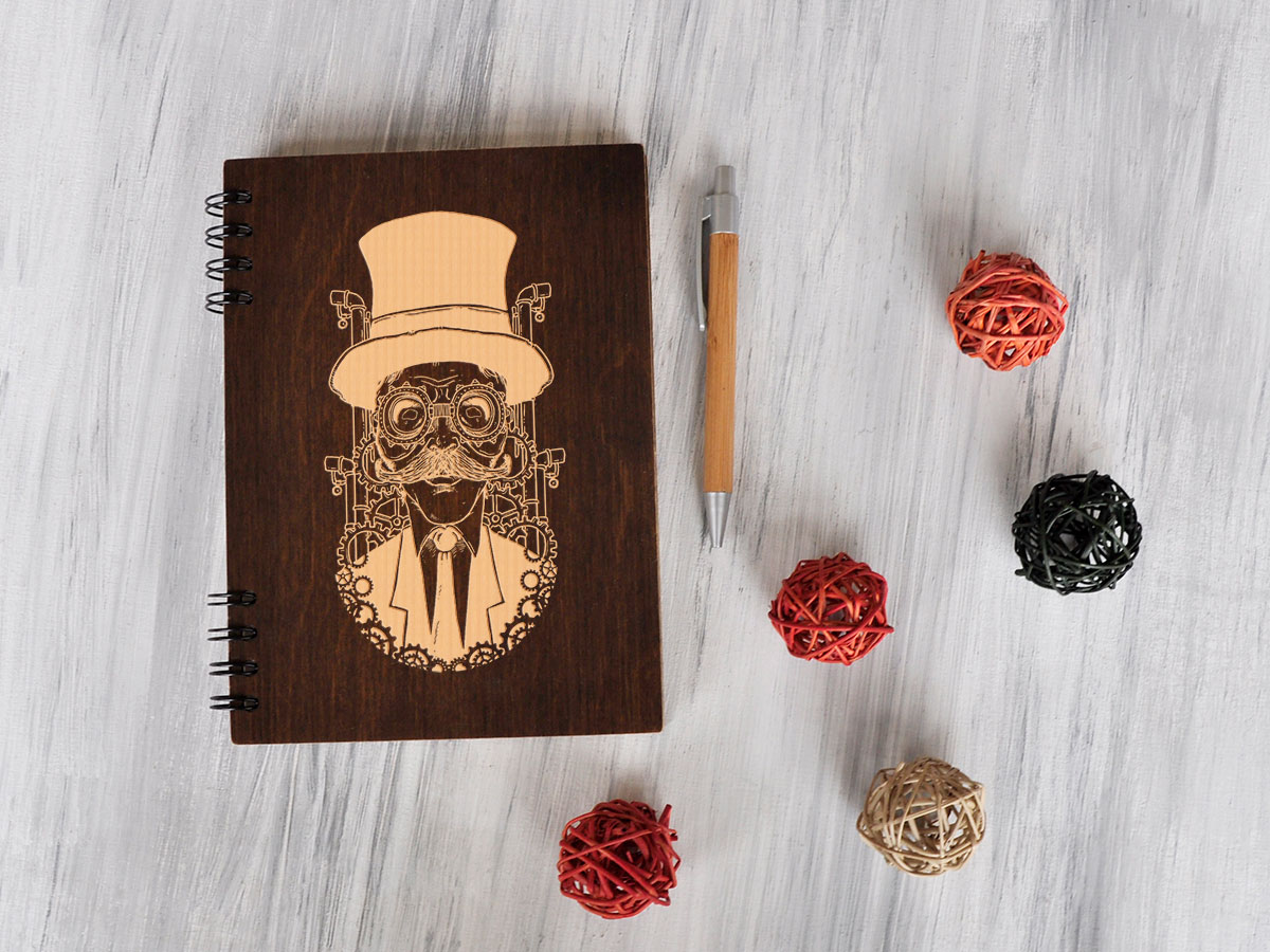 

Блокнот в деревянной обложке "Steampunk", А5, 80 листов слоновая кость без линовки, Светлое дерево, WOODPRESENT