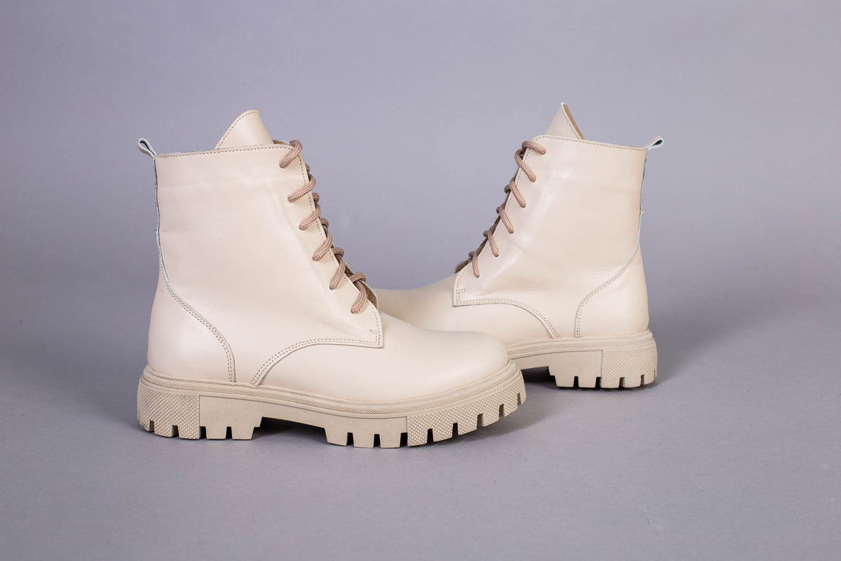 

Черевики жіночі шкіряні на шнурках LuxuryShoes 6701-2д/37 Бежеві