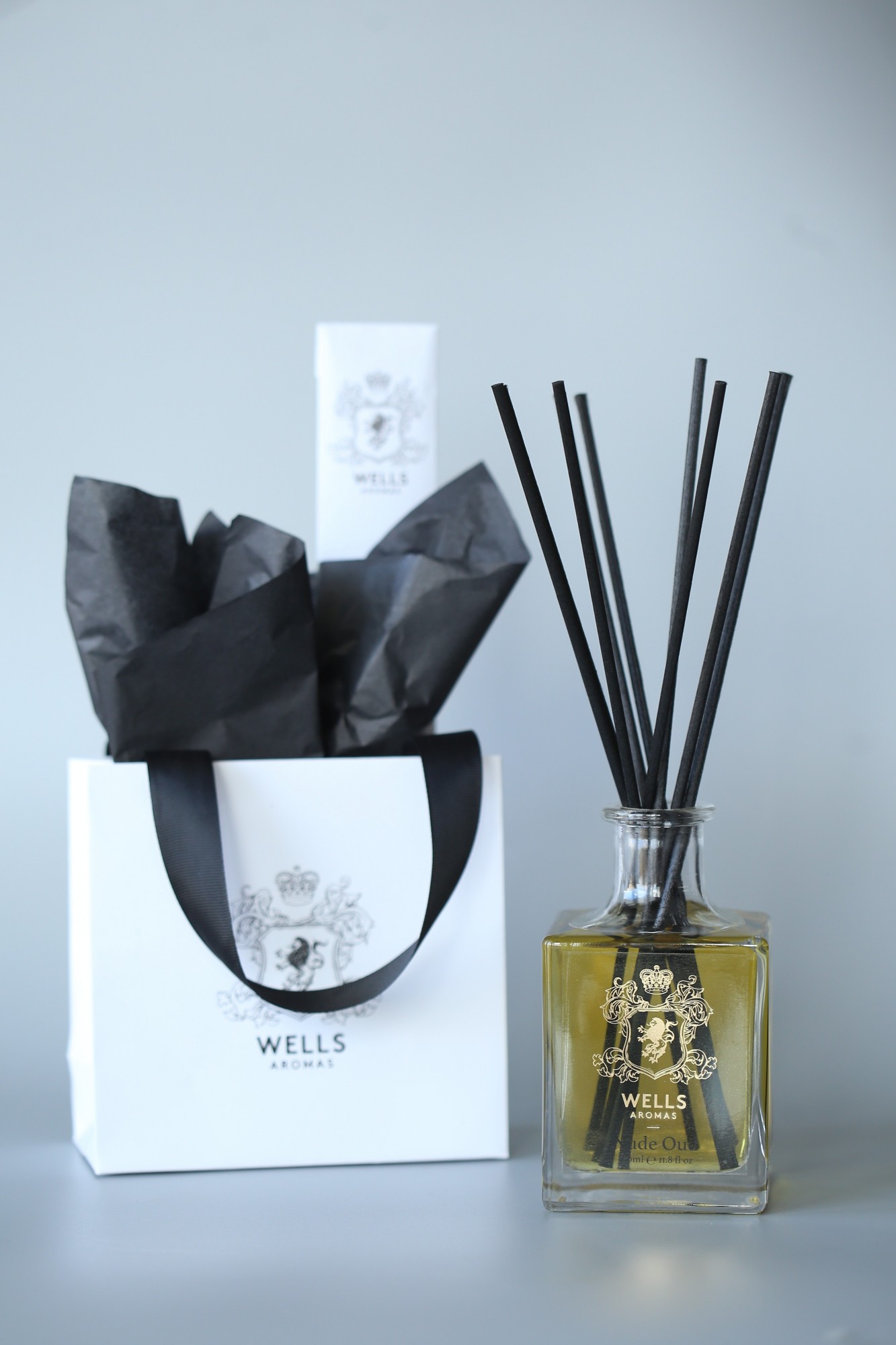 

Аромадиффузор Wells Aromas Nude Oud 350 мл