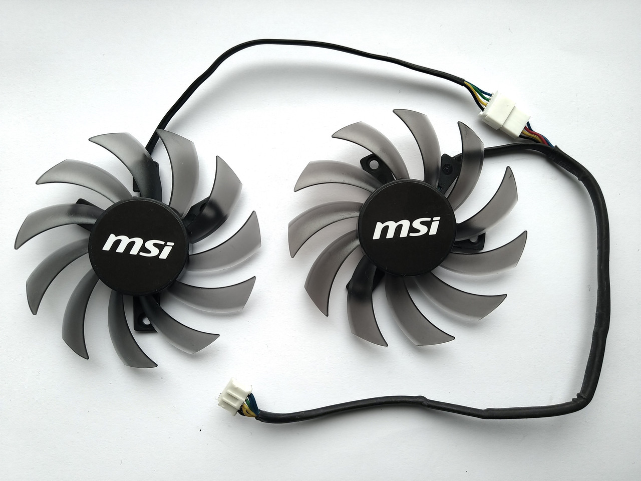 

Вентилятор FirstD для видеокарты MSI FD7010H12S (T128010SU PLD08010S12HH) комплект 2 шт (№30)