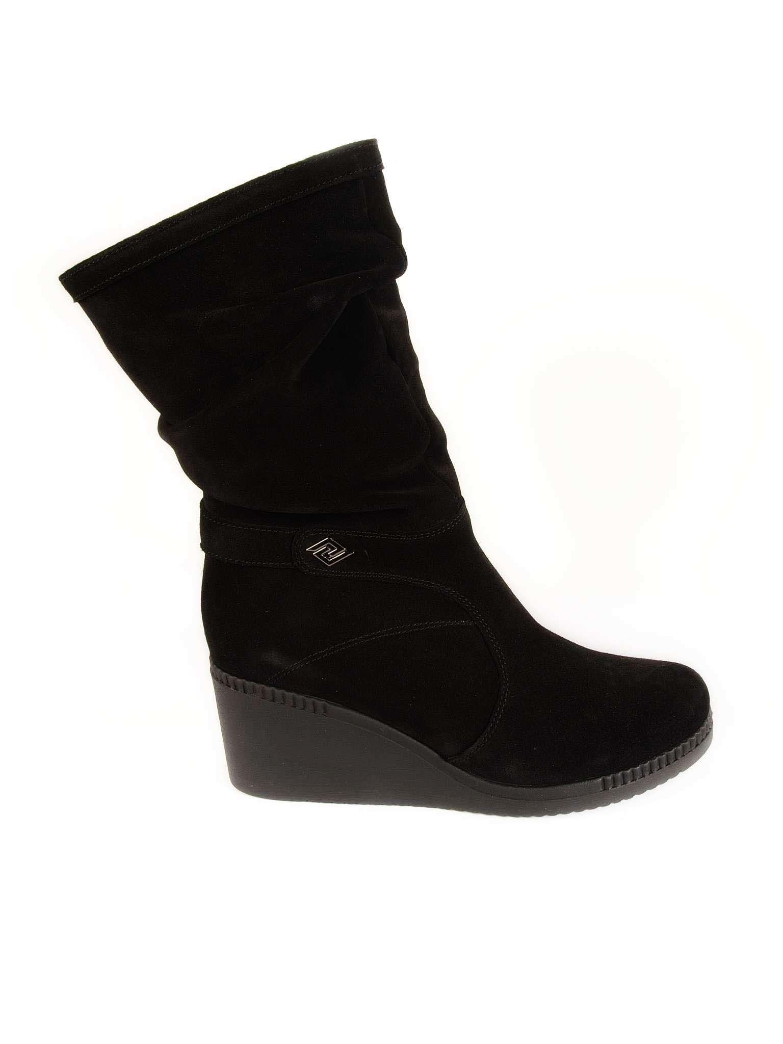 

Полусапожки Vittorio Polli 2131-2 40 Черный