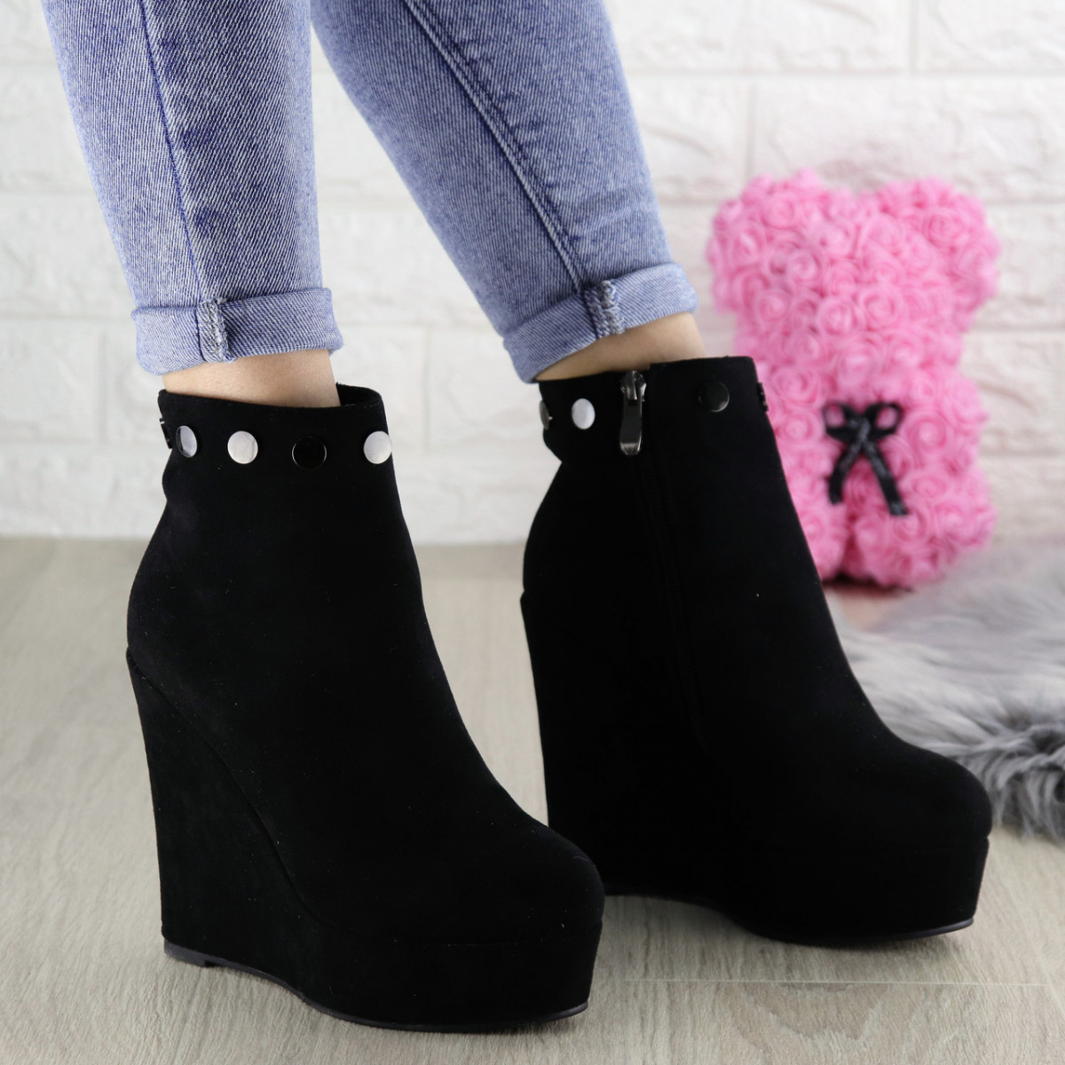 

Женские ботильоны на танкетке Florenc черные 1314 39 р