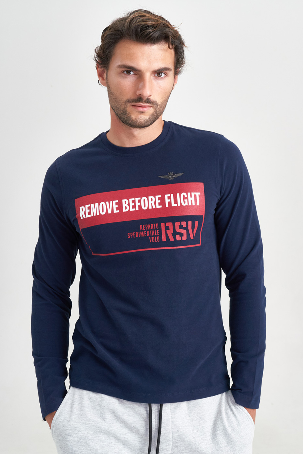 

Лонгслив с красным принтом RSV Aeronautica Militare 3529 M