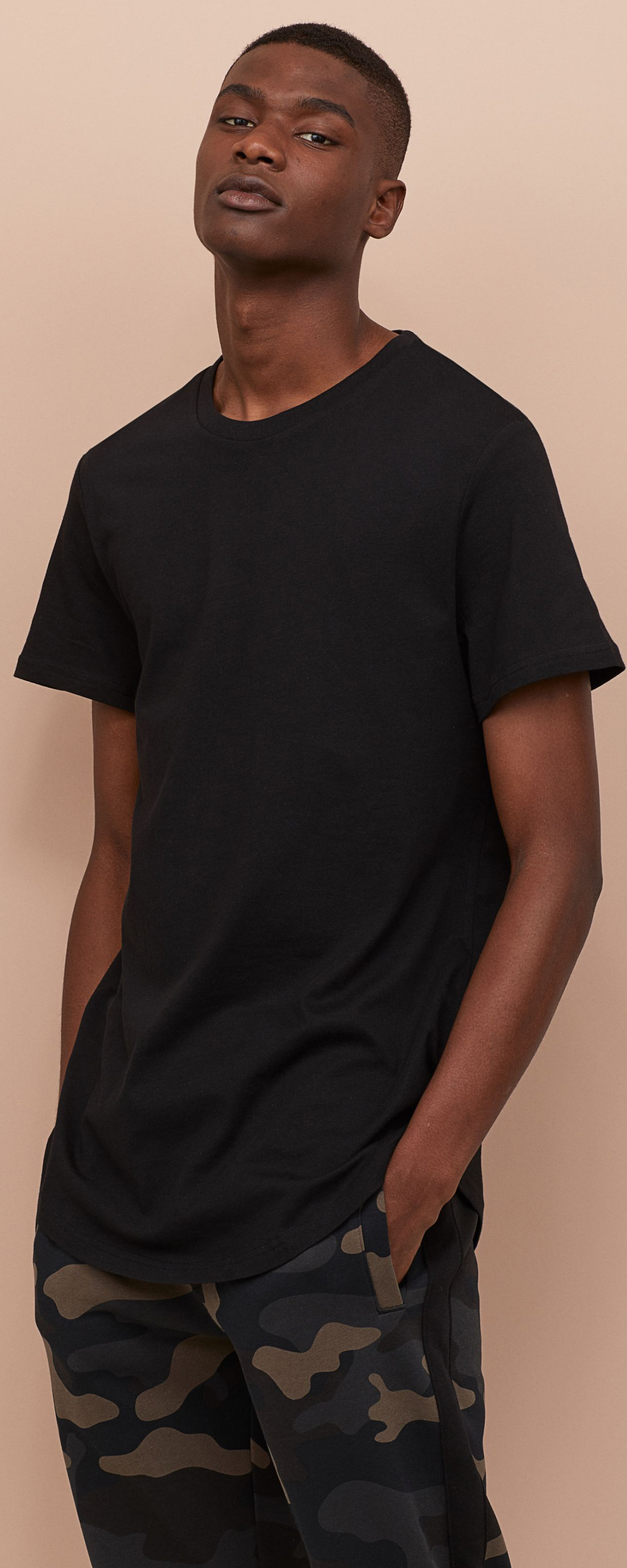 

Футболка H&M 5987559 L Черная