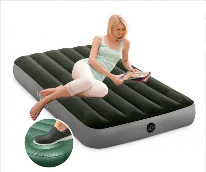 

Двухместный надувной матрас Intex 64763 Pillow Rest Classic Twin со встроенным ножным насосом 152 x 203 x 25 см Зеленый