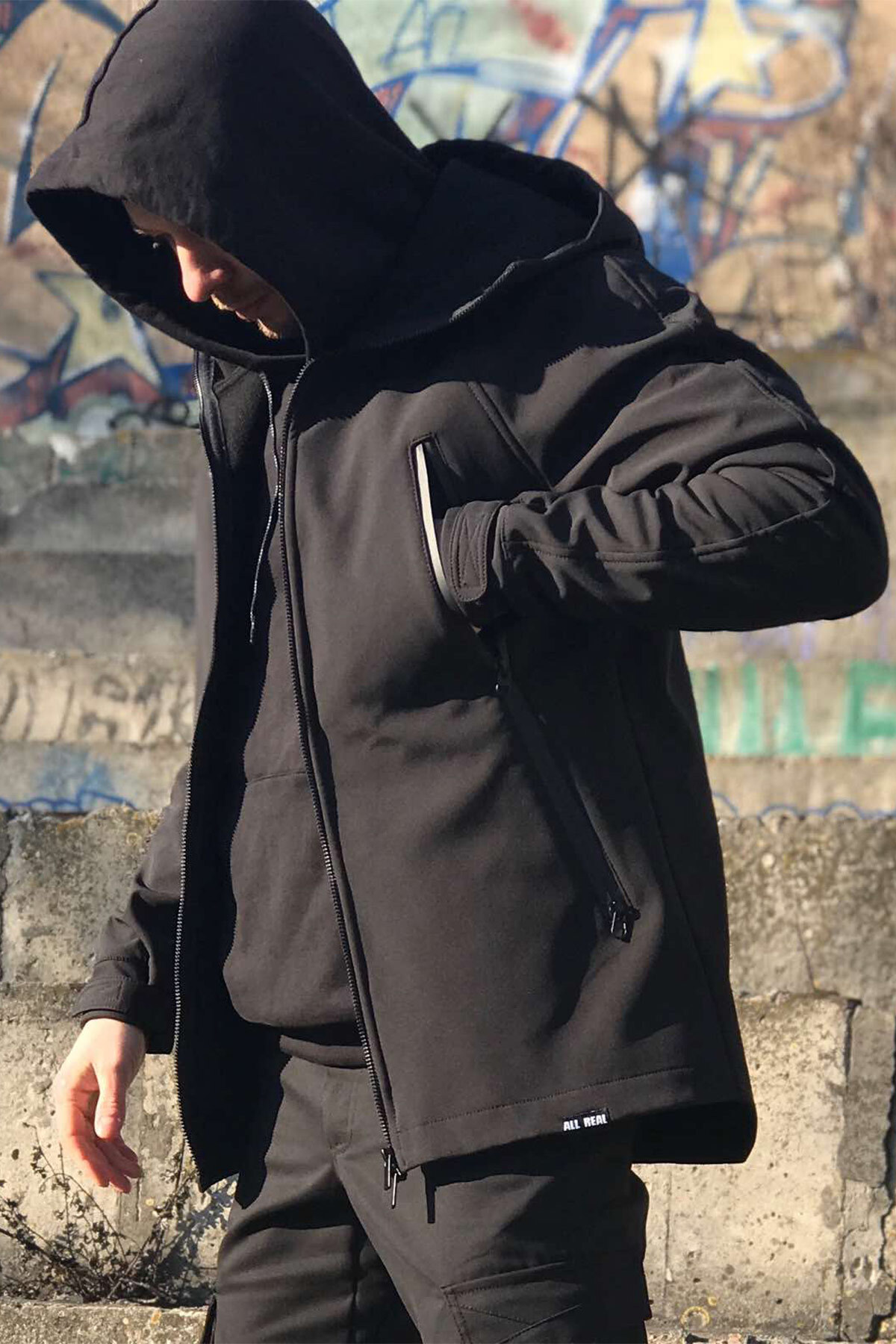 

Ветровка AllReal Soft Shell Dark Black S Черный