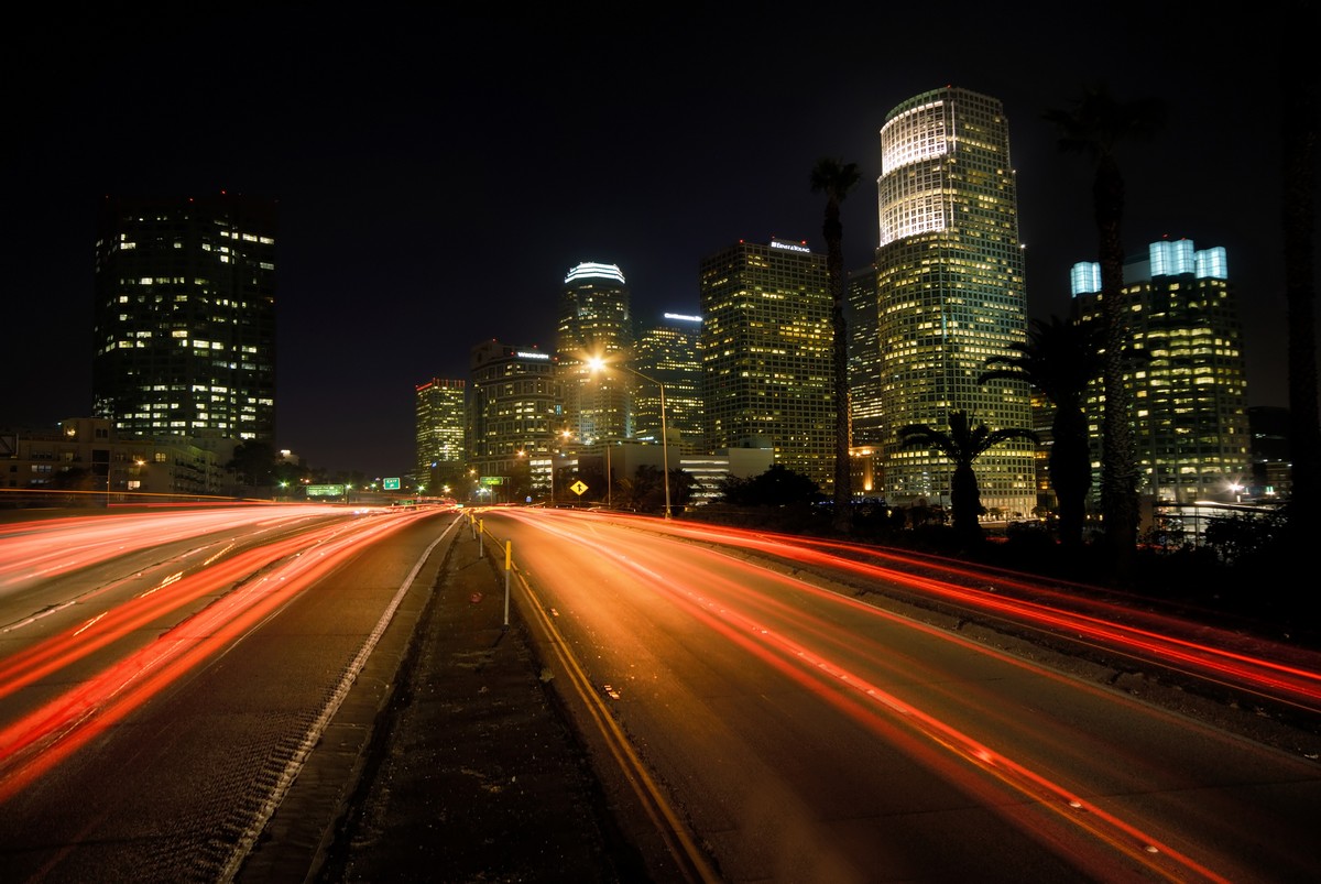 

BeHappy Фотообои: Огни ночного города ARC-018 Карат