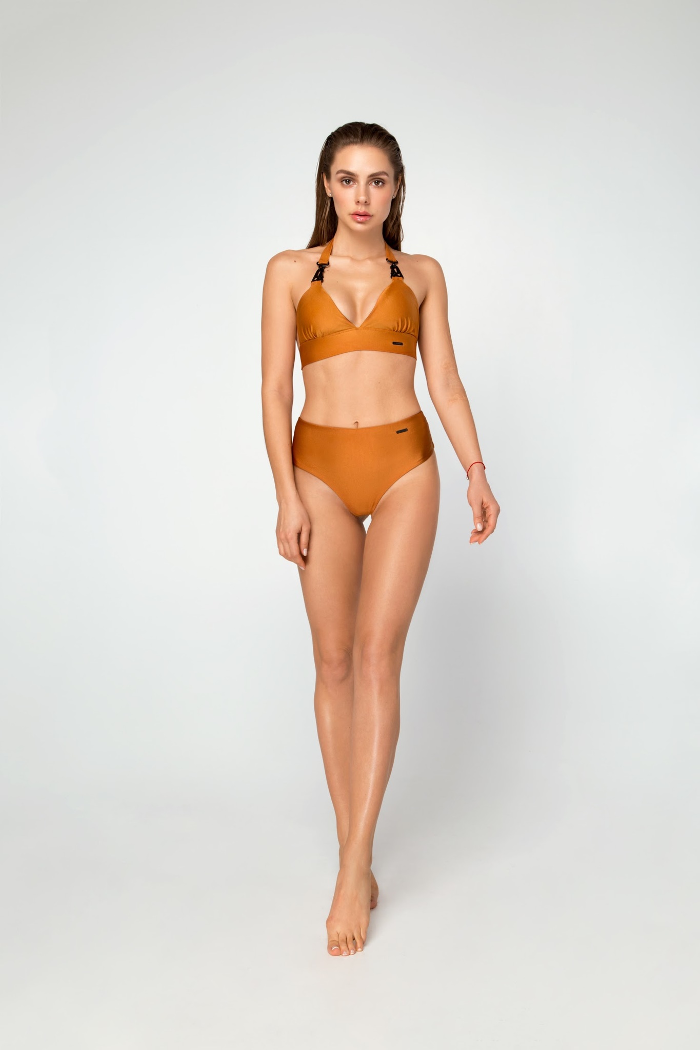 

Купальник Designed for Fitness Moto Girl Gold( Топ и бразилианы) ( желтый, Купальник Designed for Fitness Moto Girl Gold( Топ и бразилианы) (S желтый)